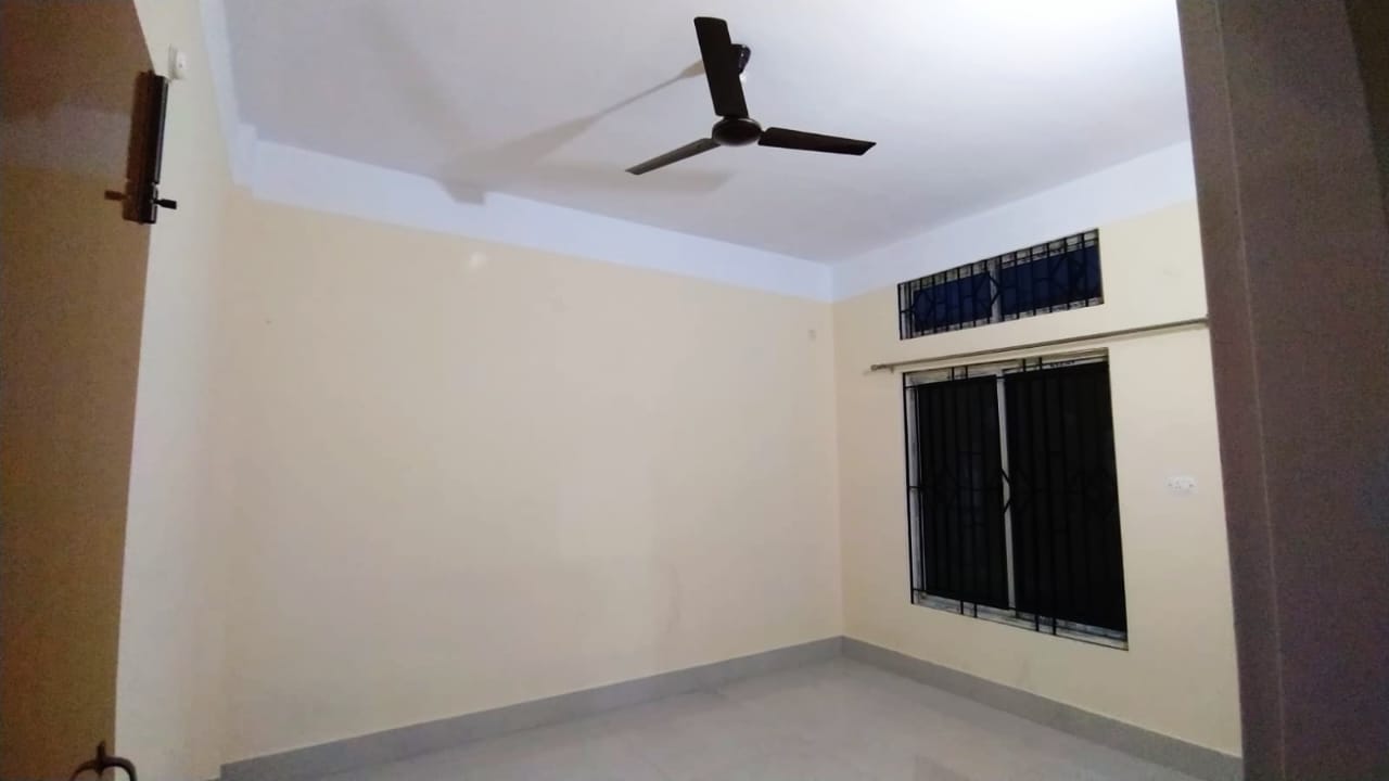 Unfurnished 3bhk in Tripura Rd, Jayanagar Chariali, Resham Nagar, Khanapara, Guwahati, Assam, India for Rent